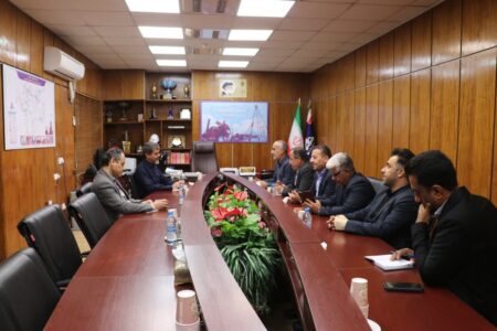 جلسه تعاملی اعضای شورای اسلامی شهر با مدیرعامل شرکت بهره برداری نفت و گاز مسجدسلیمان